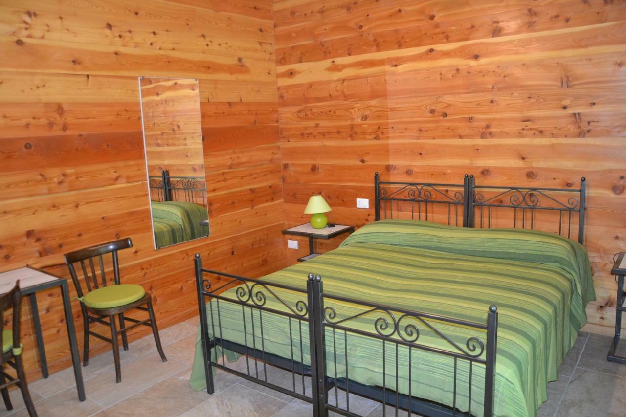 B&B L'Albero E Le Stelle Borgo San Dalmazzo Eksteriør billede