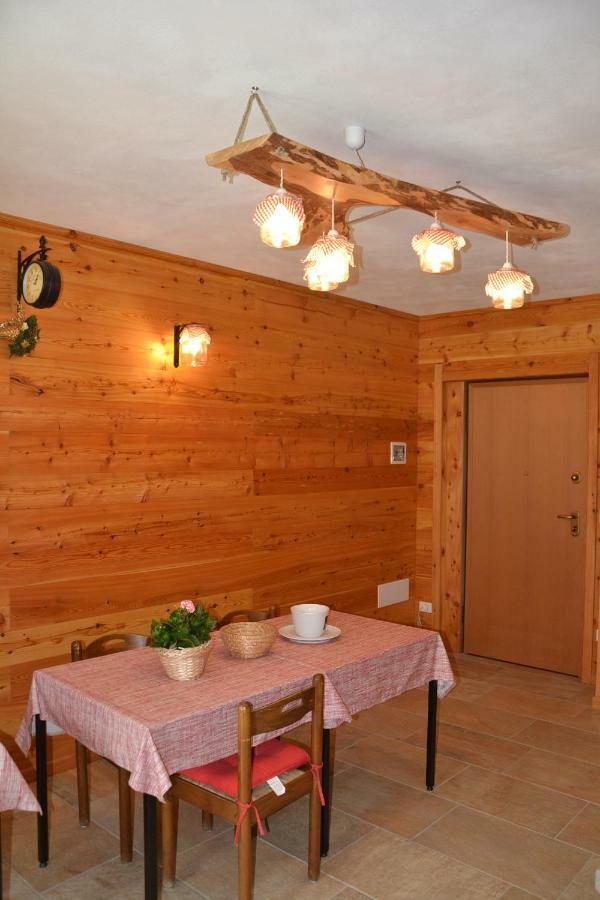 B&B L'Albero E Le Stelle Borgo San Dalmazzo Eksteriør billede